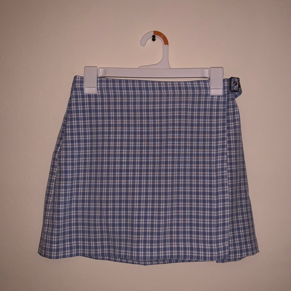white and blue skirt